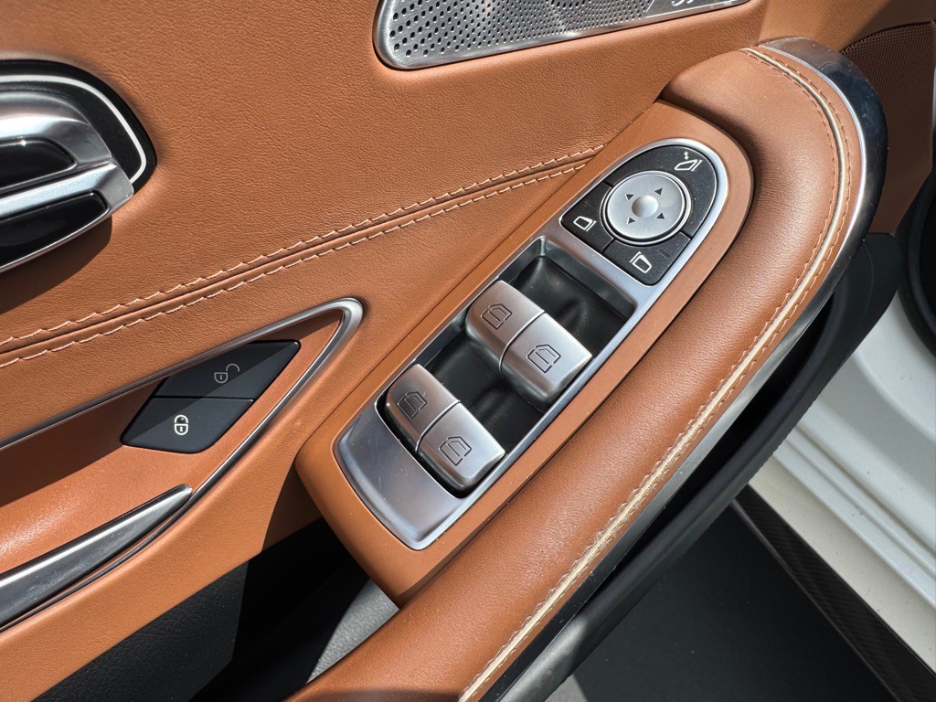 2017 Mercedes-Benz S-Class Image 18