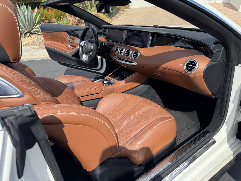 2017 Mercedes-Benz S-Class Image 23