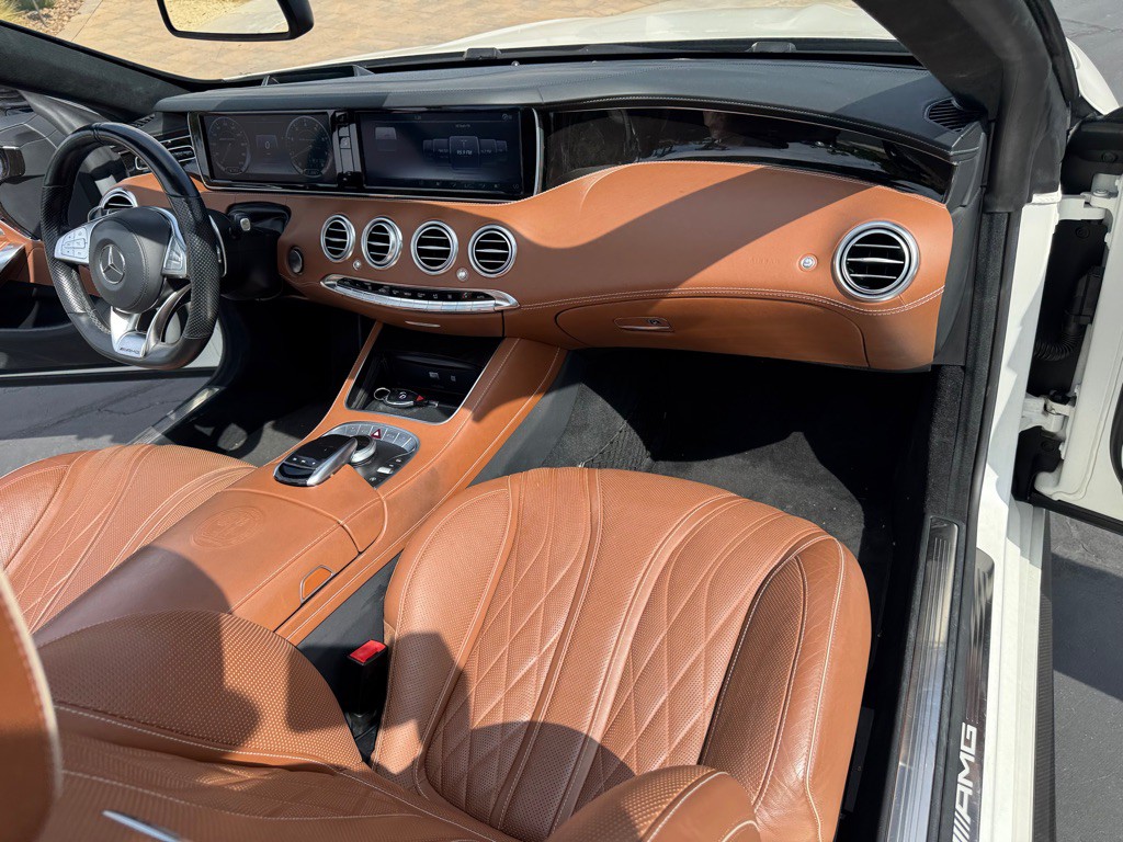 2017 Mercedes-Benz S-Class Image 24