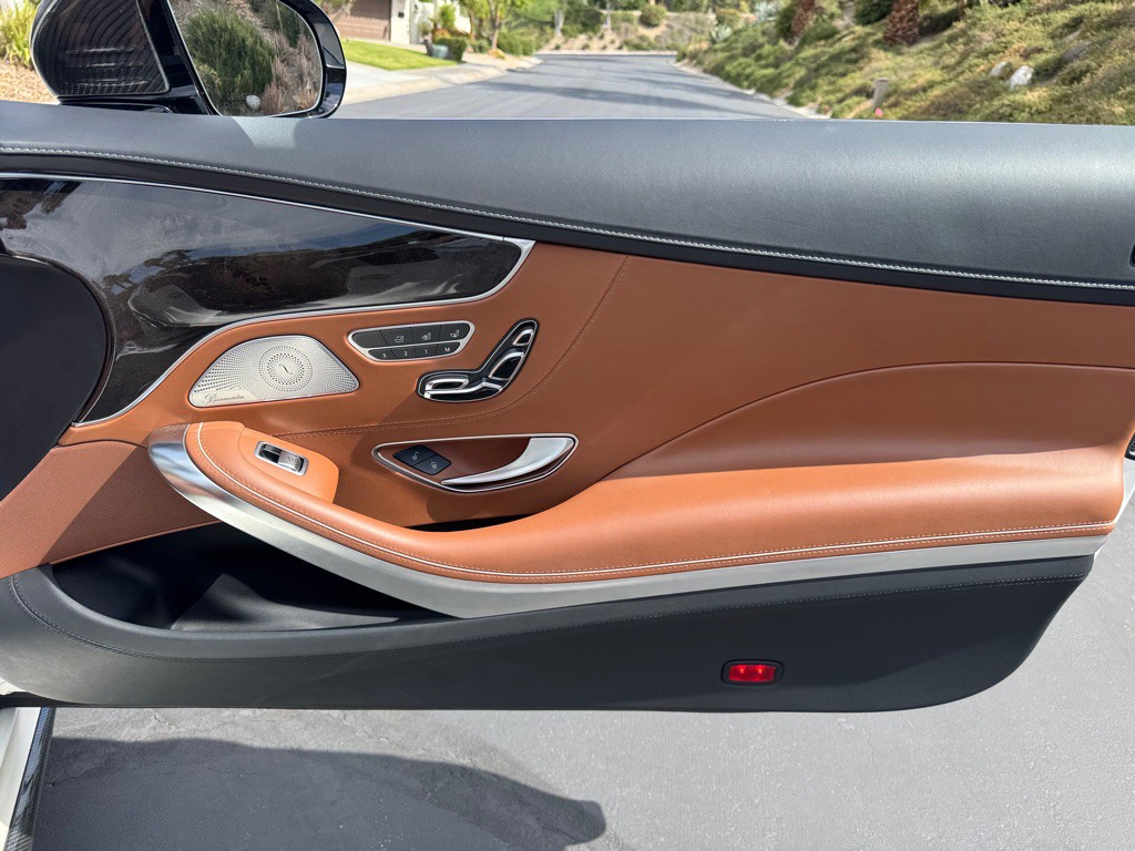 2017 Mercedes-Benz S-Class Image 25