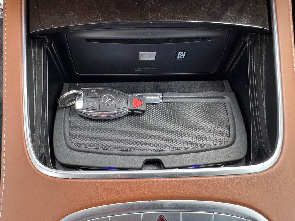 2017 Mercedes-Benz S-Class Image 35