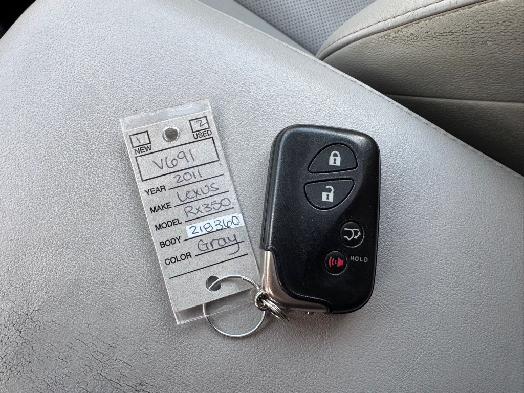 2011 Lexus RX 350 Image 35