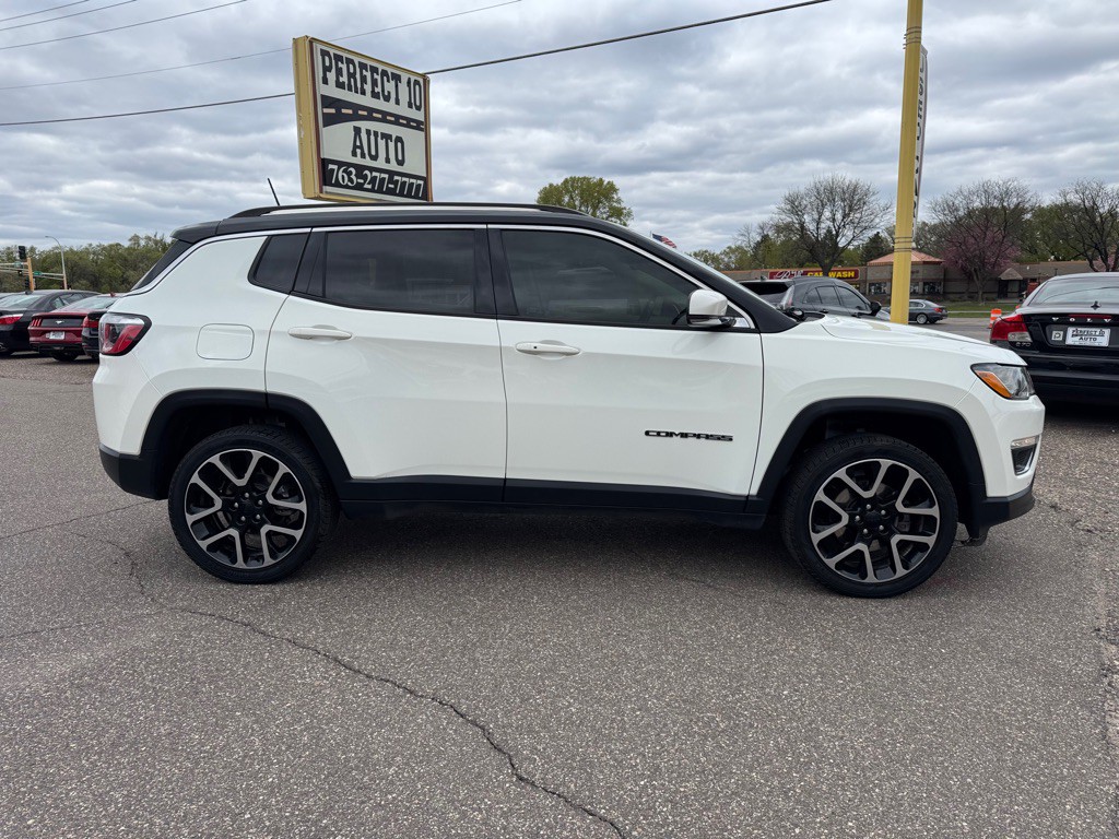2018 Jeep Compass Image 3