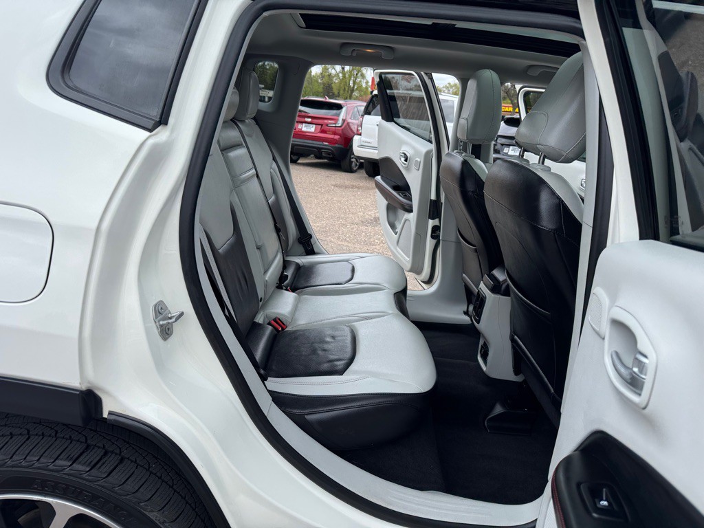 2018 Jeep Compass Image 24