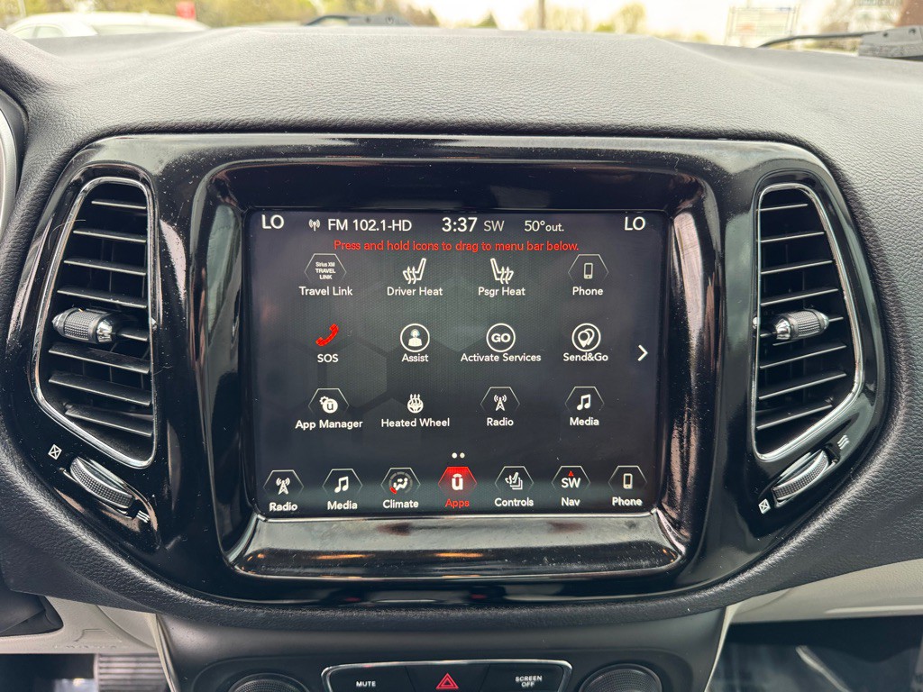 2018 Jeep Compass Image 39