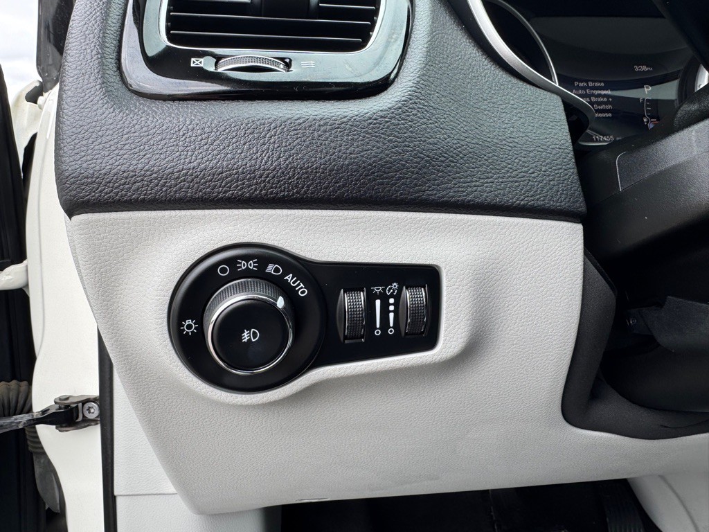 2018 Jeep Compass Image 53