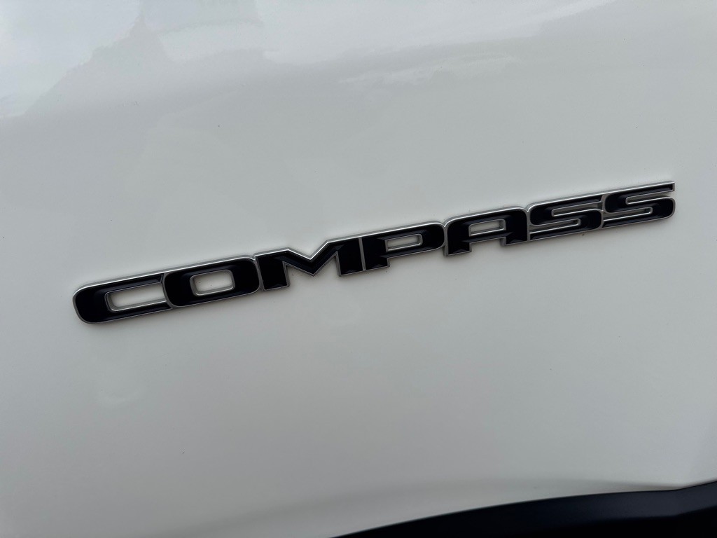 2018 Jeep Compass Image 56