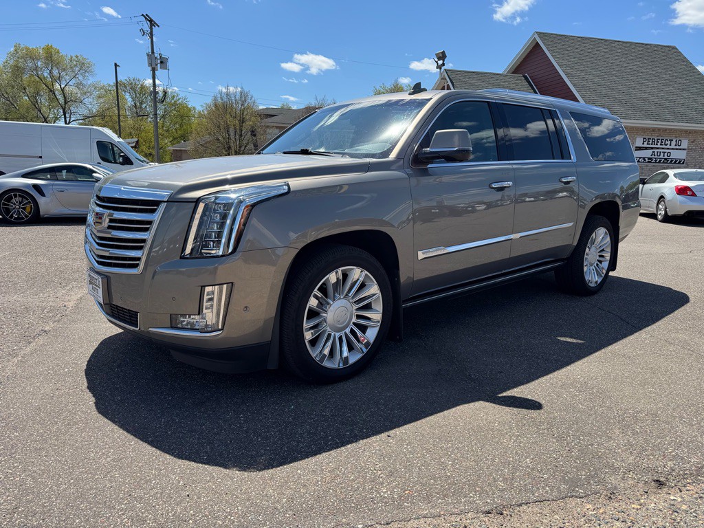 2019 Cadillac Escalade Image 10
