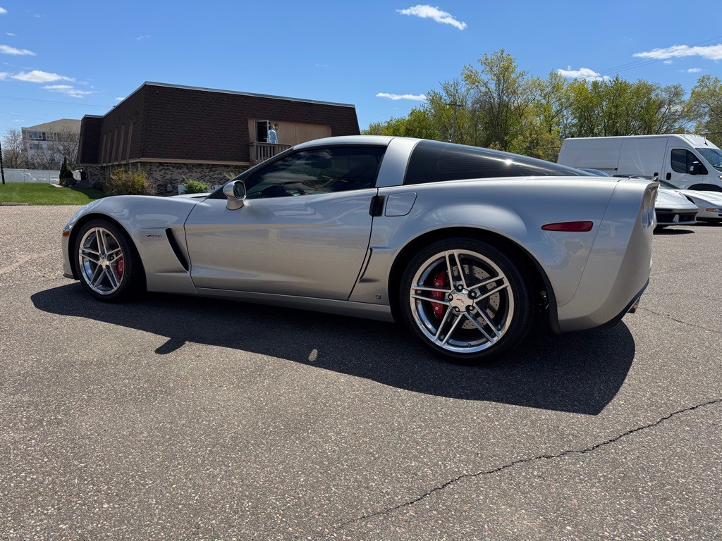 2007 Chevrolet Corvette Image 8