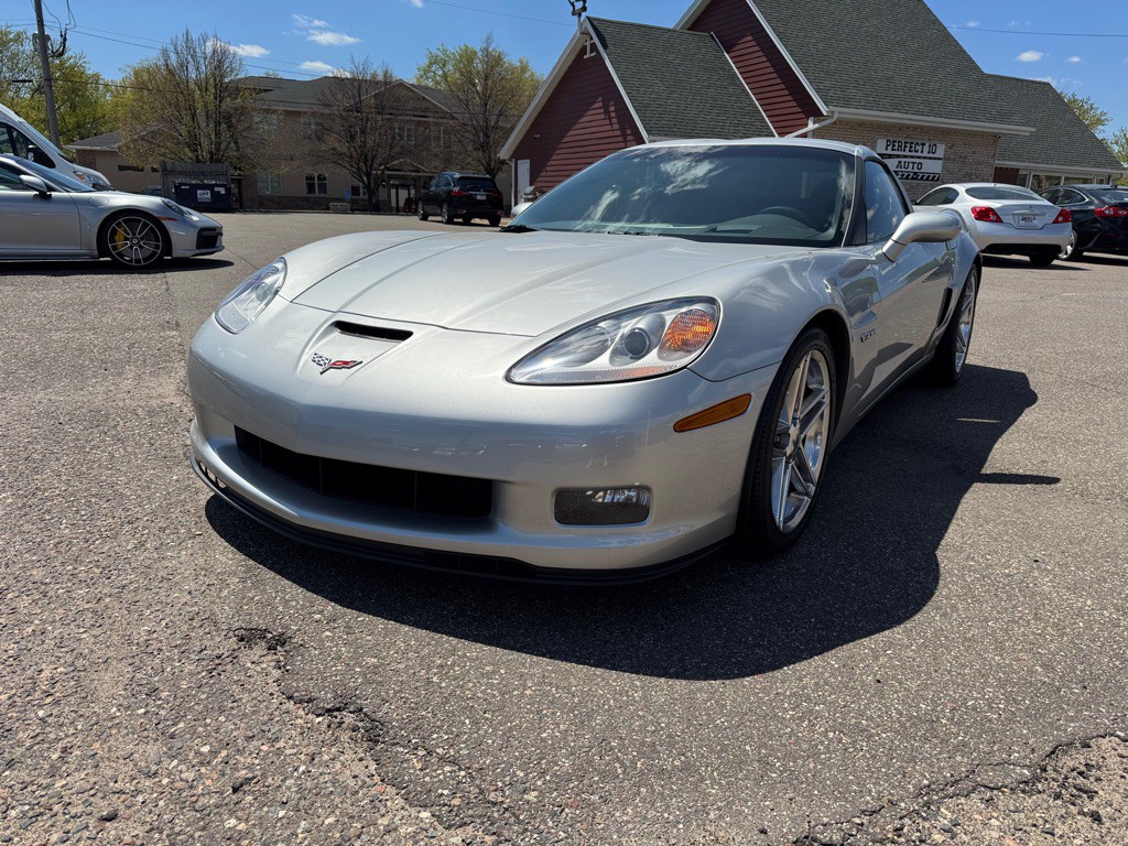 2007 Chevrolet Corvette Image 11