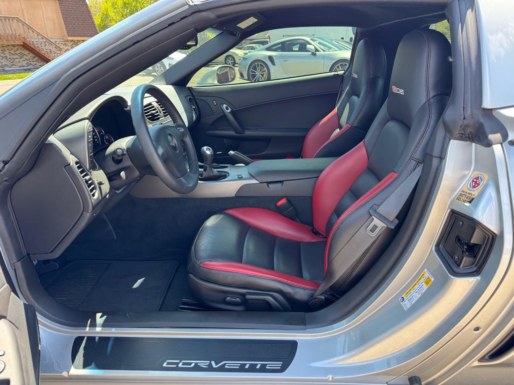 2007 Chevrolet Corvette Image 13