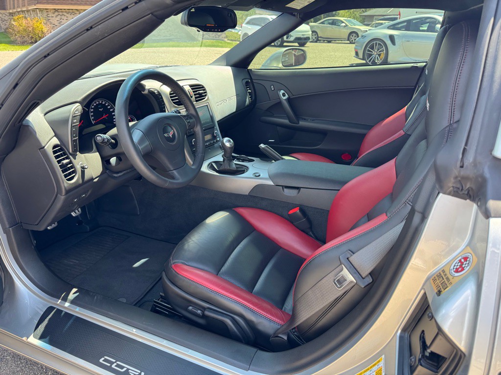 2007 Chevrolet Corvette Image 14