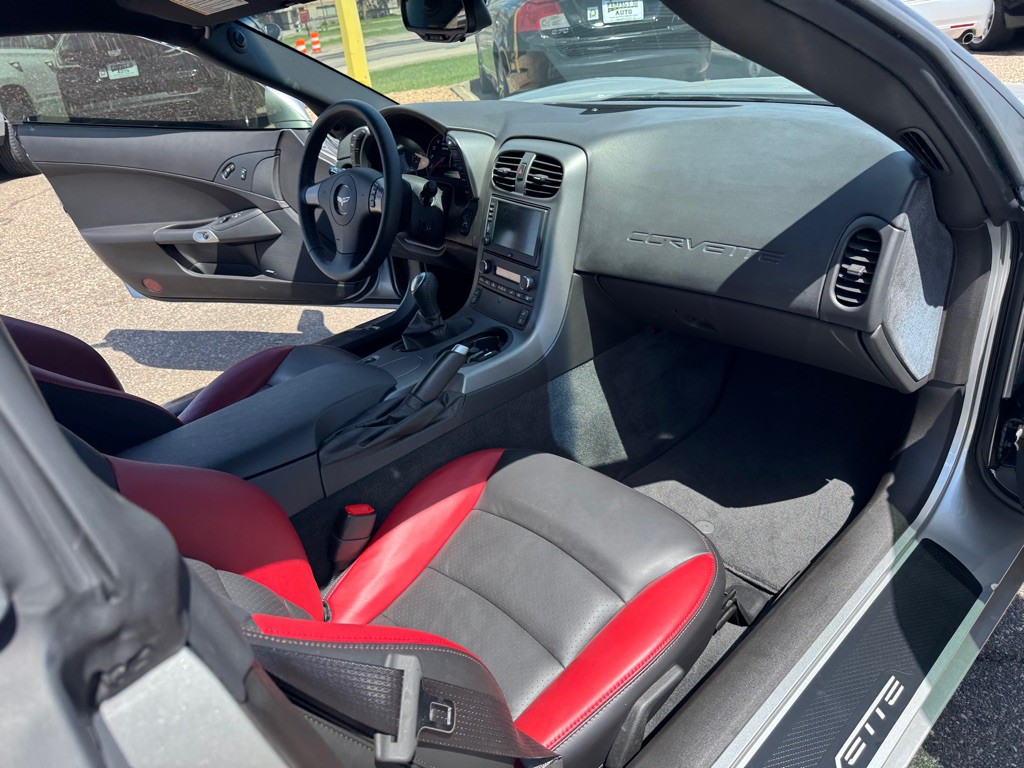 2007 Chevrolet Corvette Image 24
