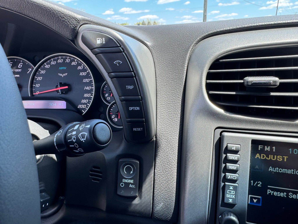 2007 Chevrolet Corvette Image 32