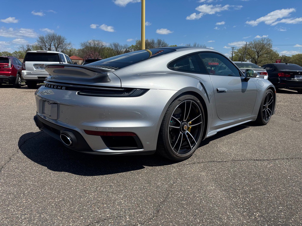 2024 Porsche 911 Image 4