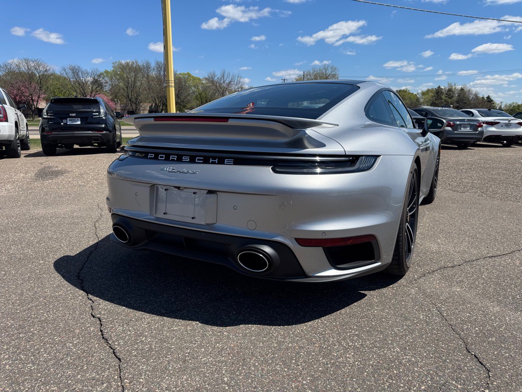 2024 Porsche 911 Image 5