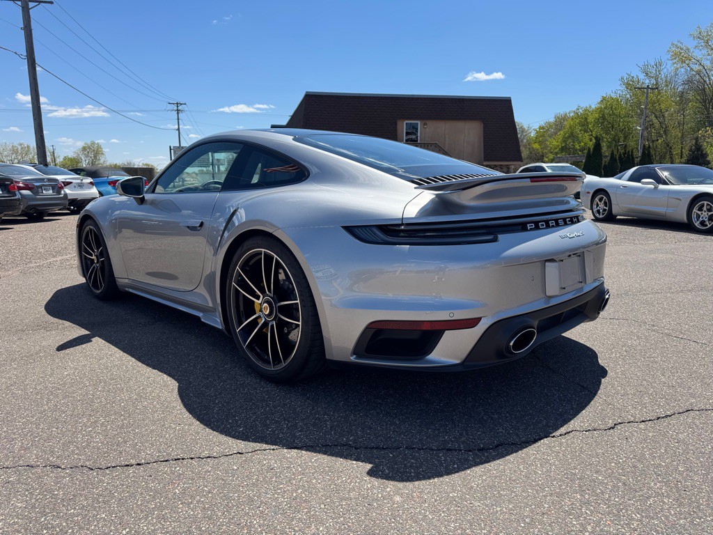 2024 Porsche 911 Image 7