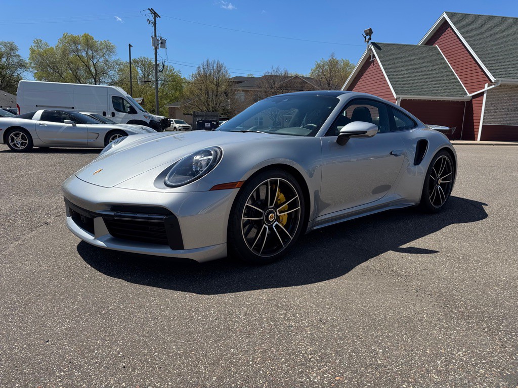 2024 Porsche 911 Image 10