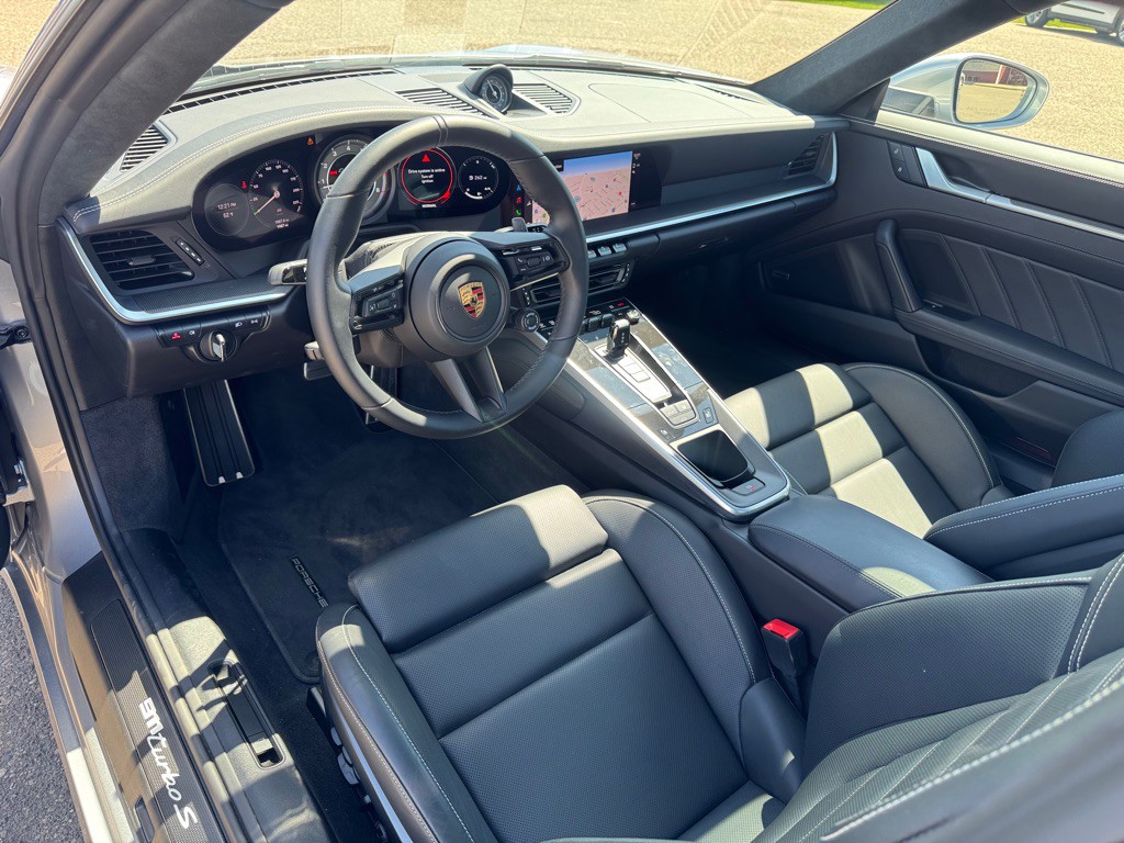 2024 Porsche 911 Image 15