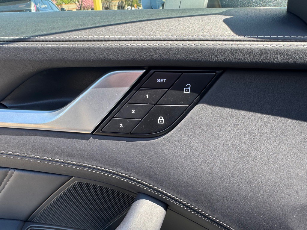 2024 Porsche 911 Image 17