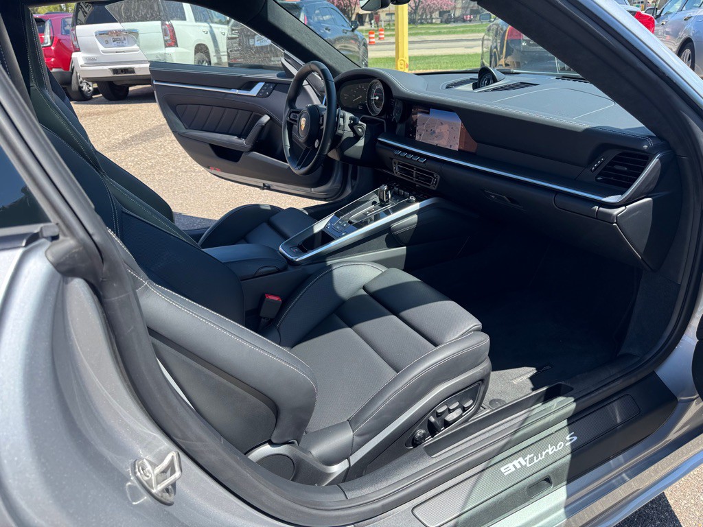 2024 Porsche 911 Image 21
