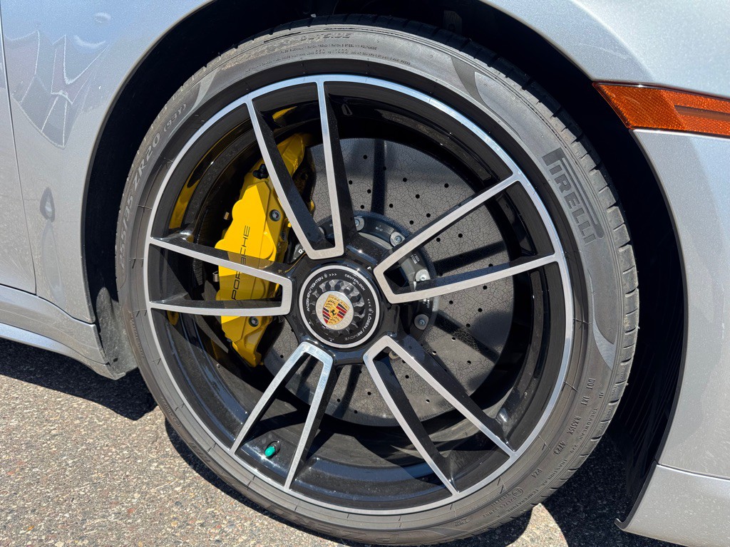 2024 Porsche 911 Image 45