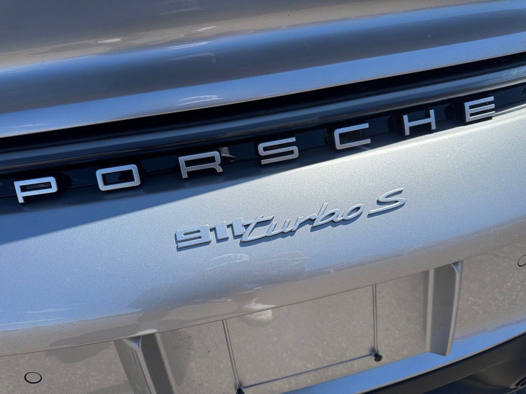 2024 Porsche 911 Image 49