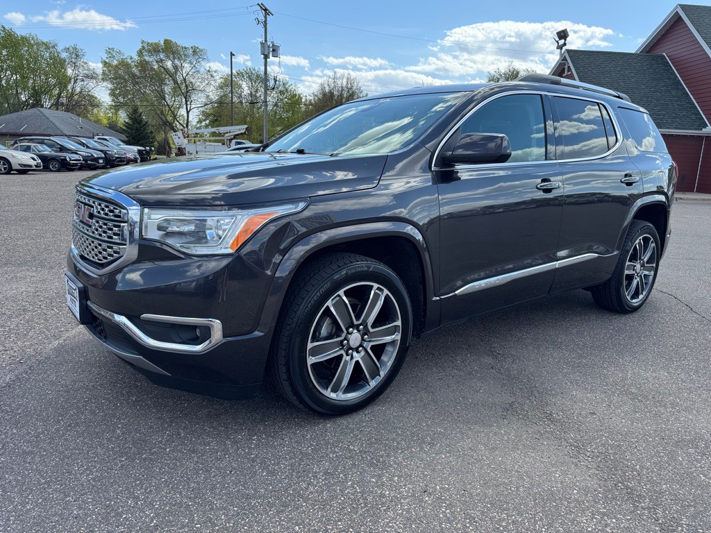 2017 GMC Acadia Image 10