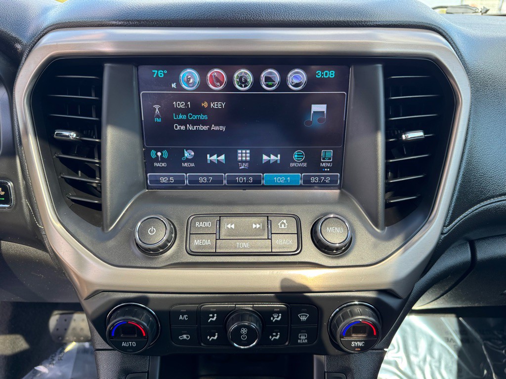 2017 GMC Acadia Image 39