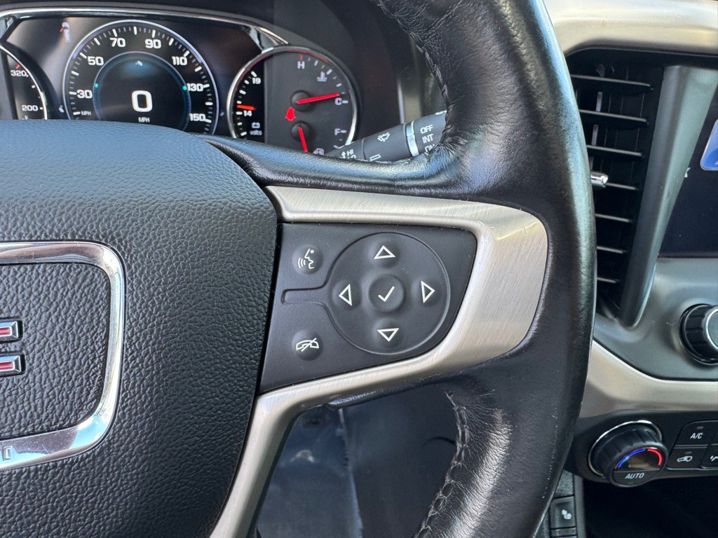 2017 GMC Acadia Image 50
