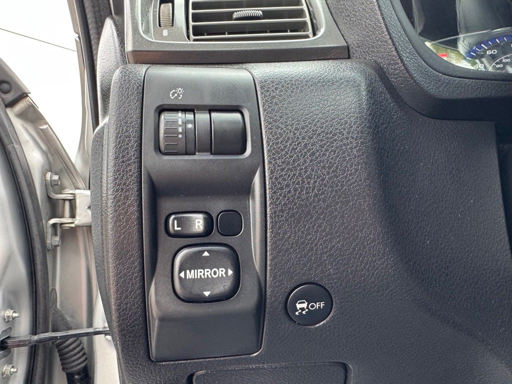 2011 Subaru Forester Image 41