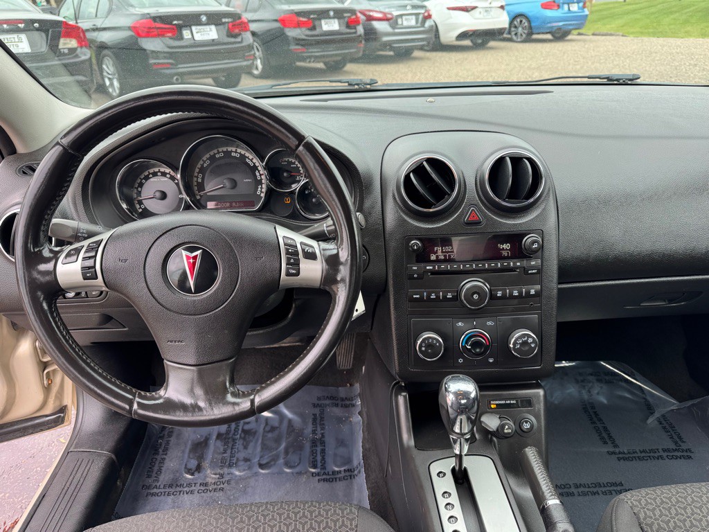 2009 Pontiac G6 Image 28