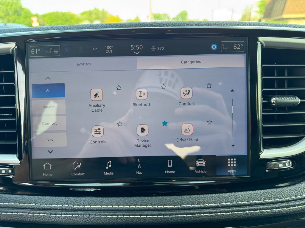 2024 Chrysler Pacifica Image 43
