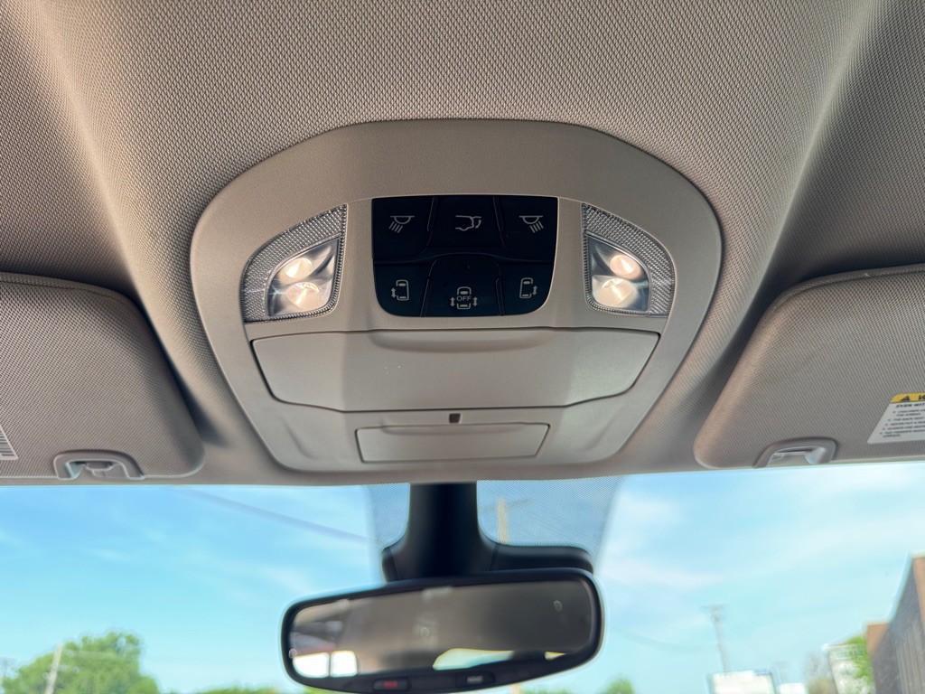 2024 Chrysler Pacifica Image 55