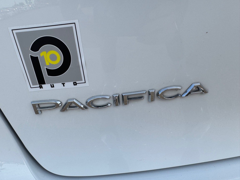 2024 Chrysler Pacifica Image 63