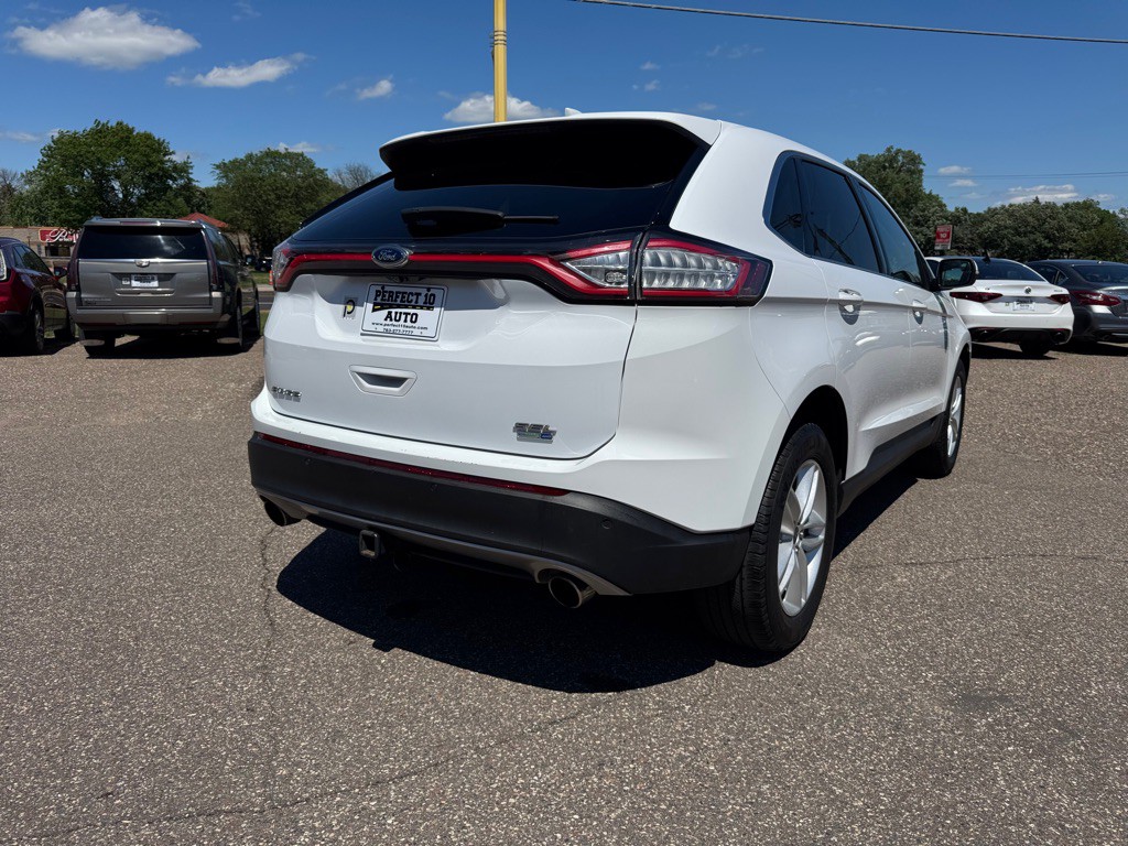 2016 Ford Edge Image 5