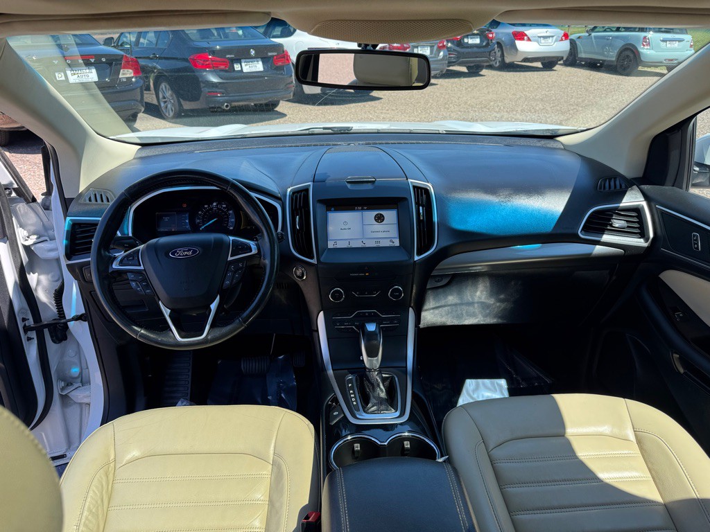 2016 Ford Edge Image 31