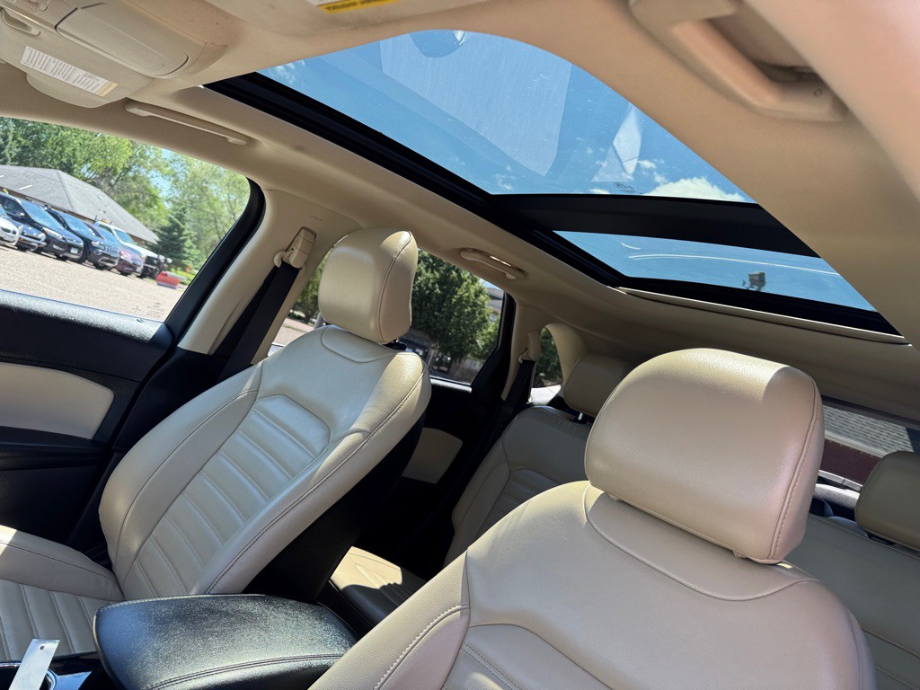 2016 Ford Edge Image 33