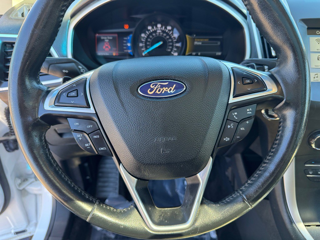 2016 Ford Edge Image 45
