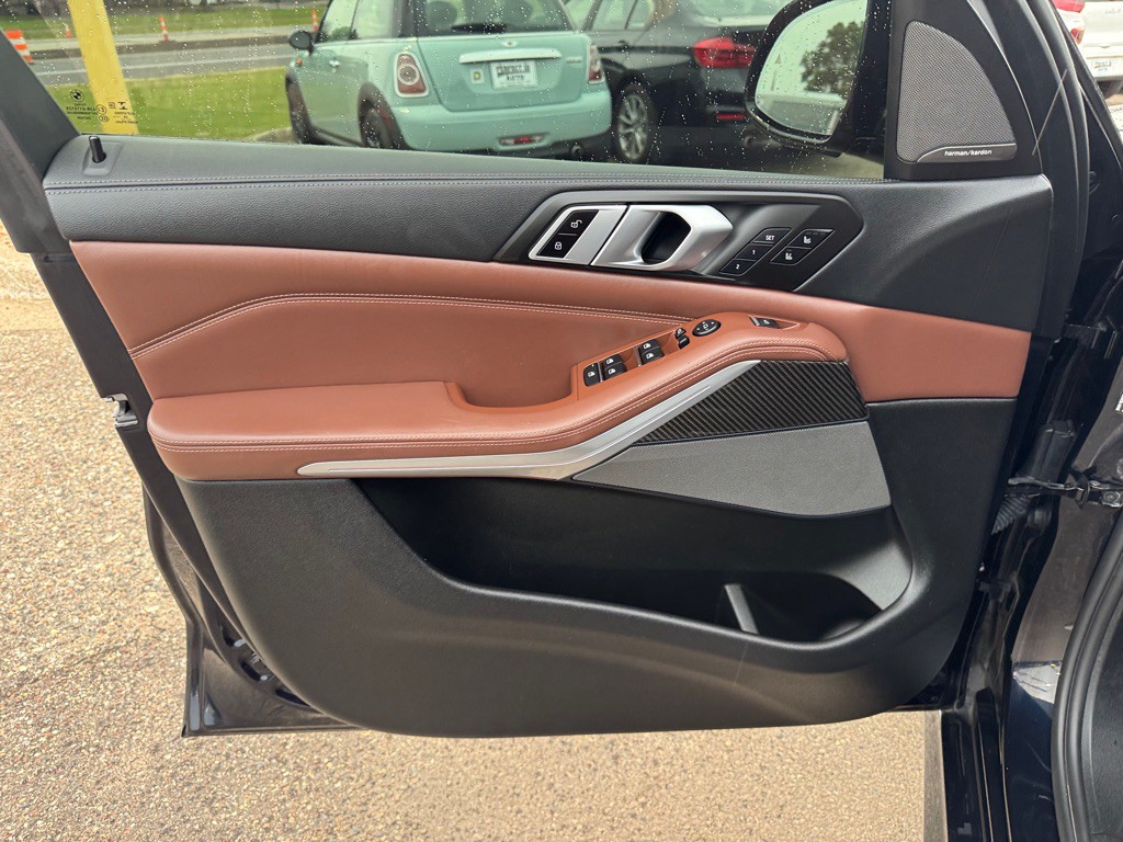 2021 BMW X5 Image 16