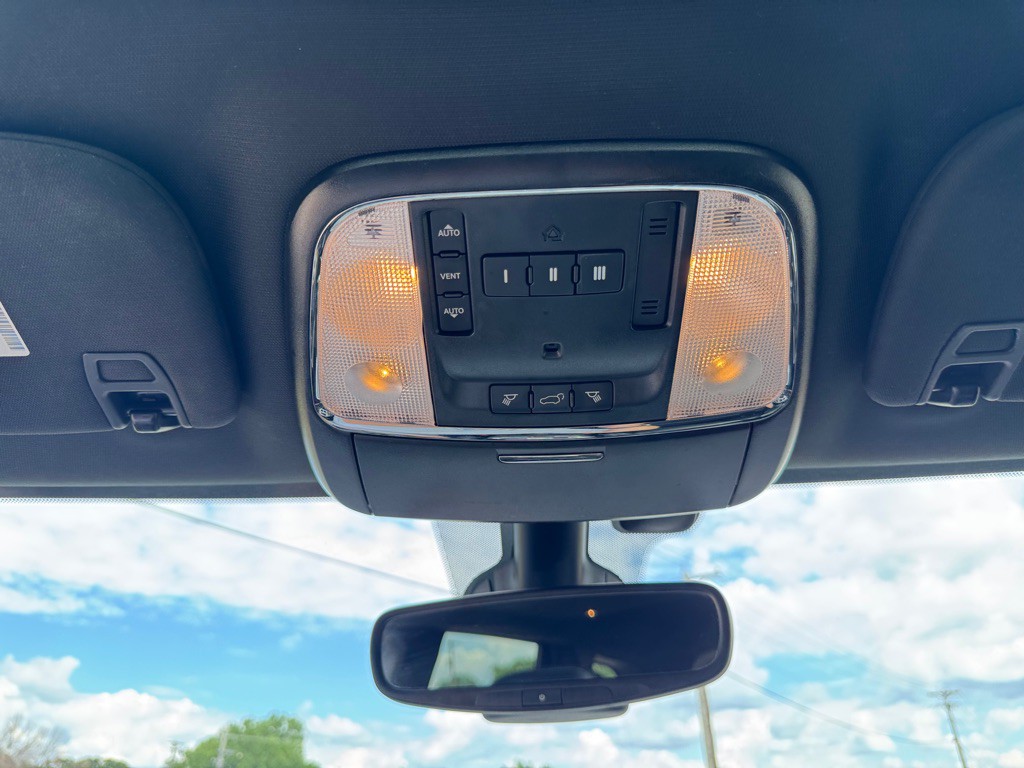 2019 Jeep Grand Cherokee Image 46