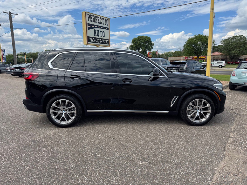 2022 BMW X5 Image 3