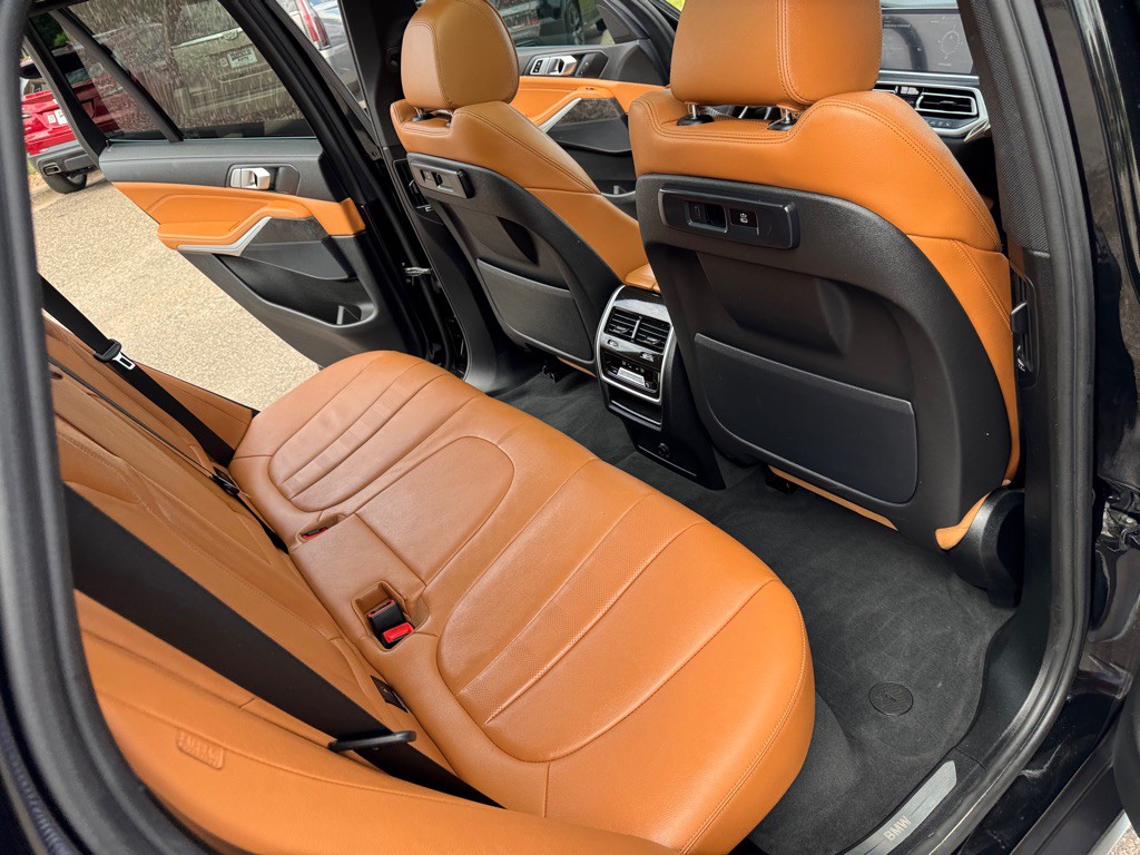 2022 BMW X5 Image 26