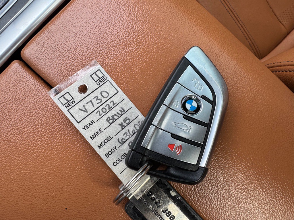 2022 BMW X5 Image 36