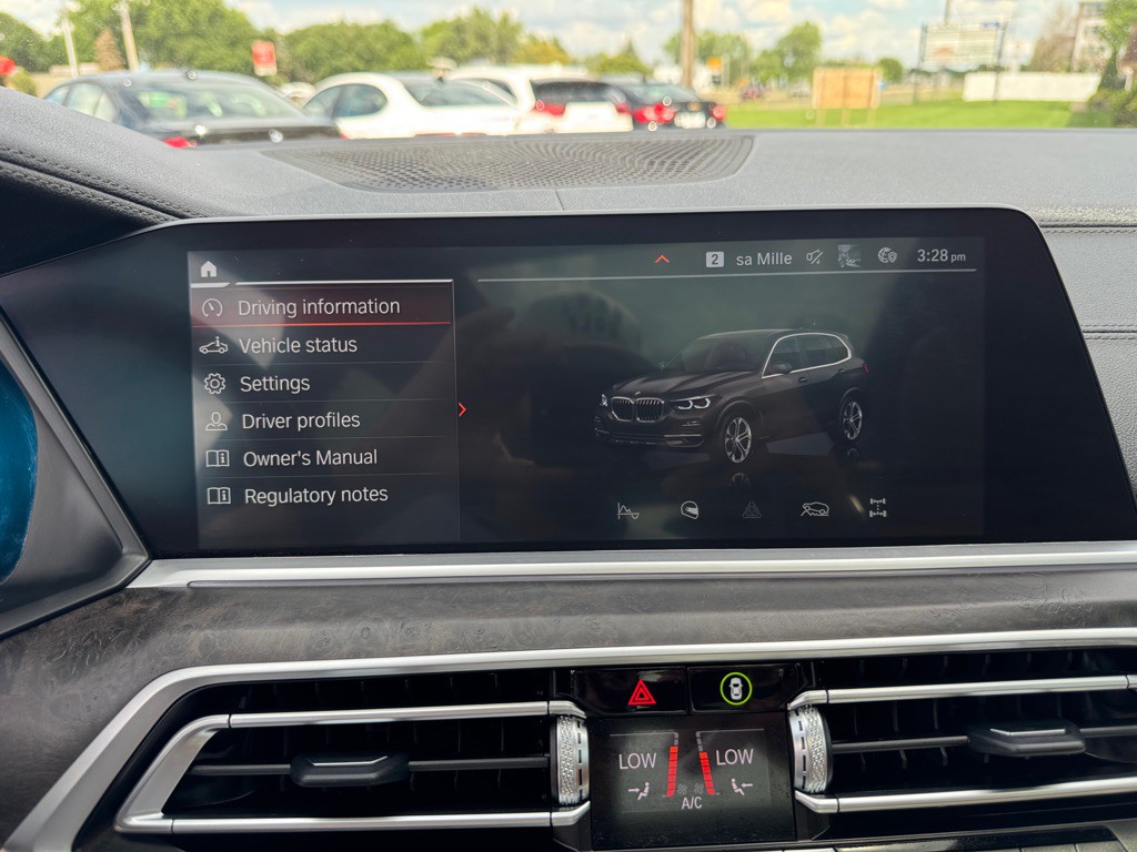 2022 BMW X5 Image 55