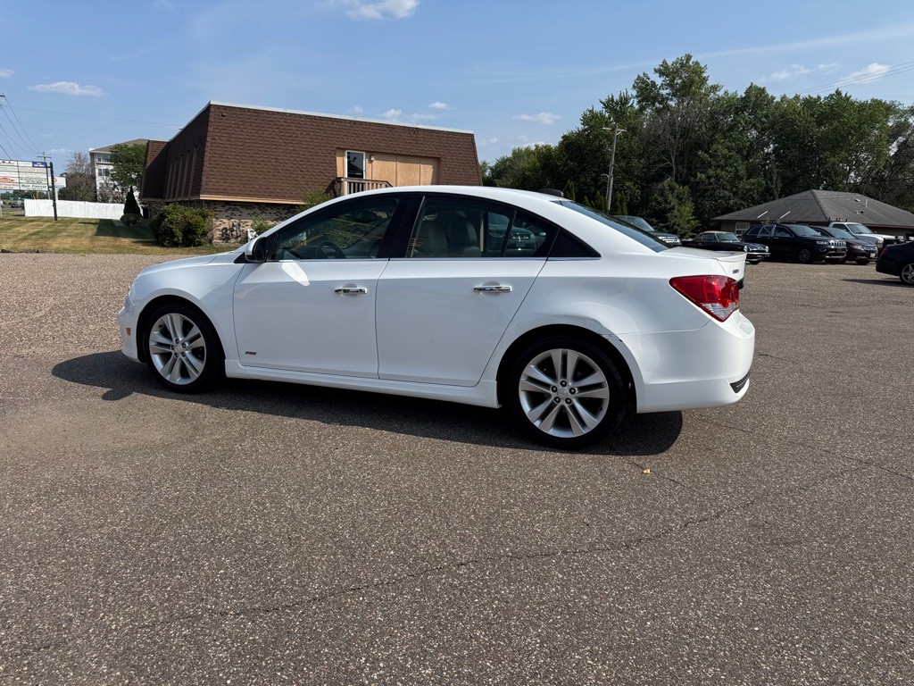 2015 Chevrolet Cruze Image 8