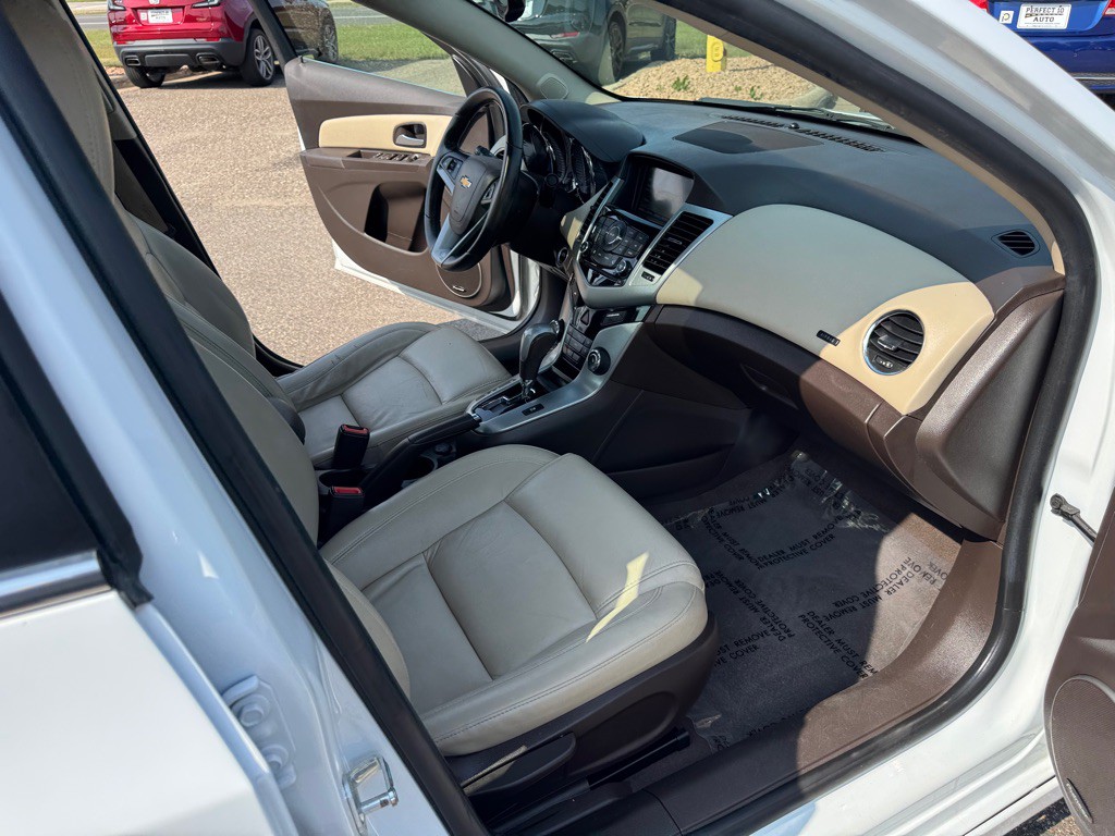 2015 Chevrolet Cruze Image 26