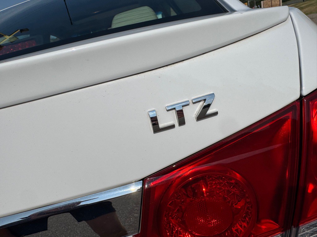 2015 Chevrolet Cruze Image 51