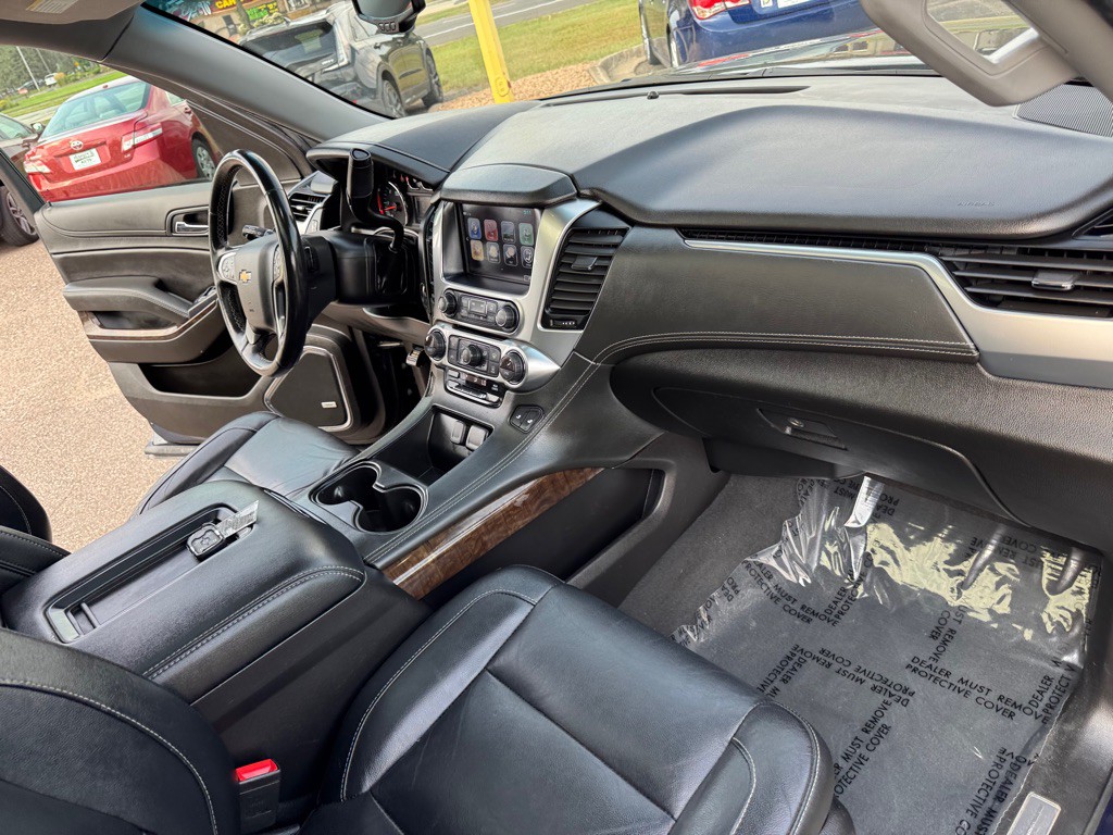 2019 Chevrolet Tahoe Image 32