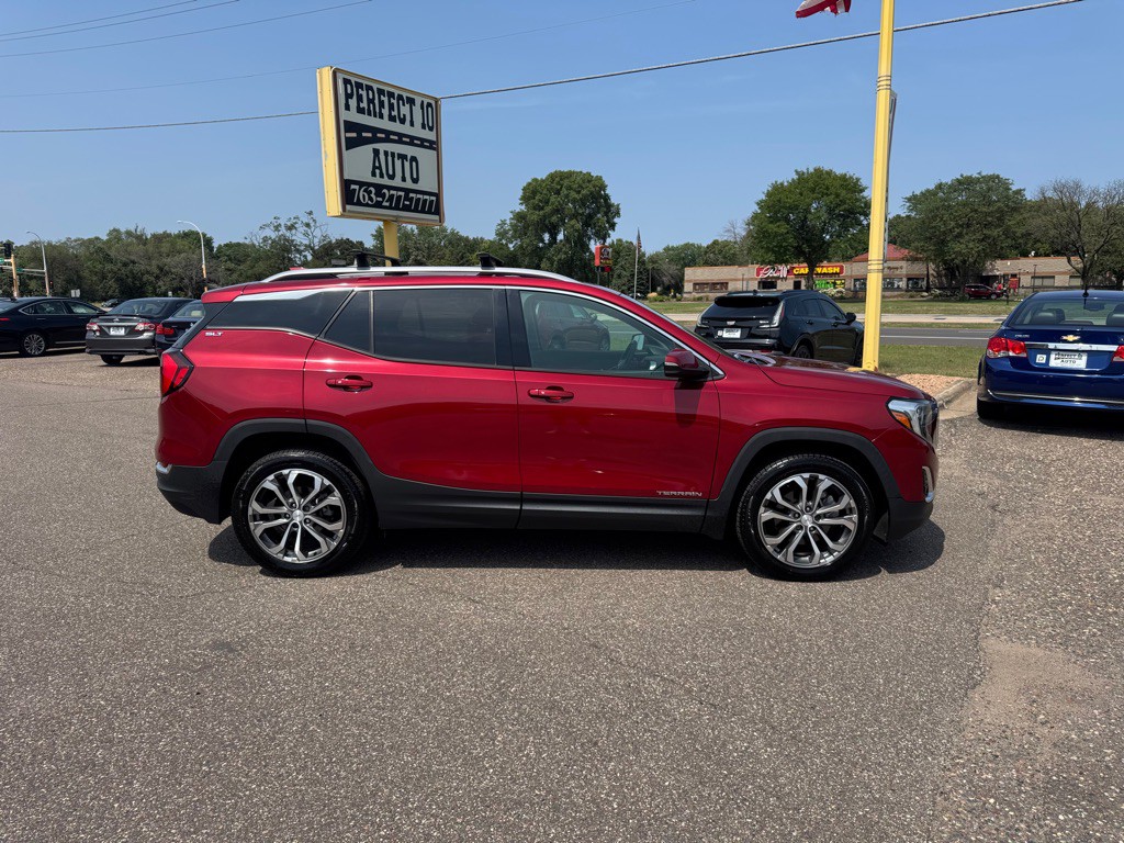 2018 GMC Terrain Image 3